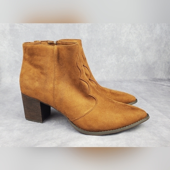 Comfortview Lacy Women Bootie Camel Color Suede Size 11 W Zipper - Picture 1 of 12